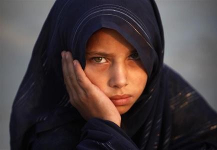 Nome:   ragazzina afgana.jpg
Visite:  5734
Grandezza:  16.6 KB