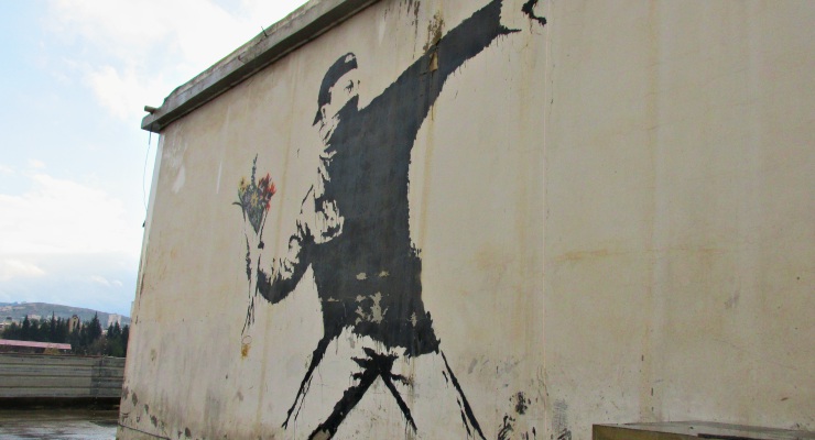 Nome:   banksy-bansky-betlemme-palestine2.jpg
Visite:  1135
Grandezza:  70.6 KB