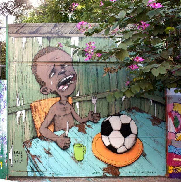 Nome:   Street-Art-by-Paulo-Ito-in-Pompeia-So-Paulo-Brazil-Comment-on-2014-FIFA-World-Cup-Brazil.jpg
Visite:  1086
Grandezza:  87.4 KB