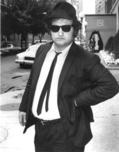 Nome:   belushi.jpg
Visite:  101
Grandezza:  12.9 KB